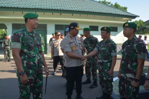 Danrem 162/WB Beserta Pamen Jajaran Korem Sambut Kapolda NTB, Irjen Pol Nana Sudjana Pamitan Di Mako Yonif 742/SWY