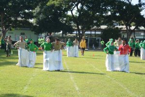 Wujudkan Keluarga Sehat dan Harmonis, Korem 162/WB Gelar Olahraga Bersama