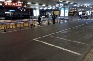 Dicengkeram Virus Corona, Wuhan dan Bandara Beijing bak Kota Hantu