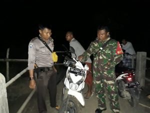 Babinsa dan Babinkamtibmas Teduh Amankan BB 2 Unit SPM dan Paket Sabu