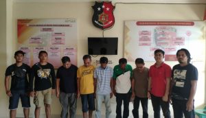 Polres Sumbawa Barat Berhasil Ungkap Praktek Perjudian. Lima Tersangka Digiring ke Polres.