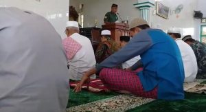 Dandim Sumbawa : “Bangun Komunikasi Dan Kebersamaan Dengan Masyarakat ” Melalui Pendekatan Positif Membangun.