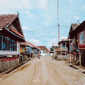 Desa Mantar Fokus Kembangkan Pariwisata. Hewan Ternak Dikandangkan dan Anjing Liar Dimusnahkan.
