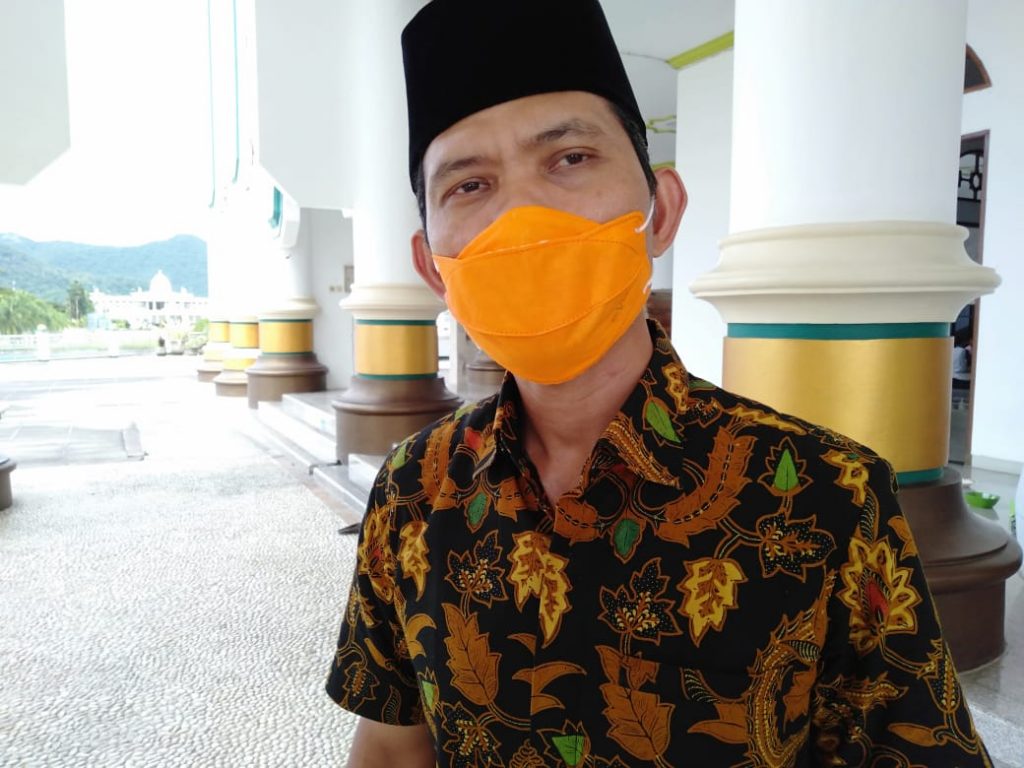 Kejaksaan Negeri Sumbawa Barat Sidangkan 35 Perkara Secara Online.