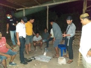 Gerebek Lokasi Perjudian Dadu di Dompu. Lima Pelaku Dibekuk Polisi