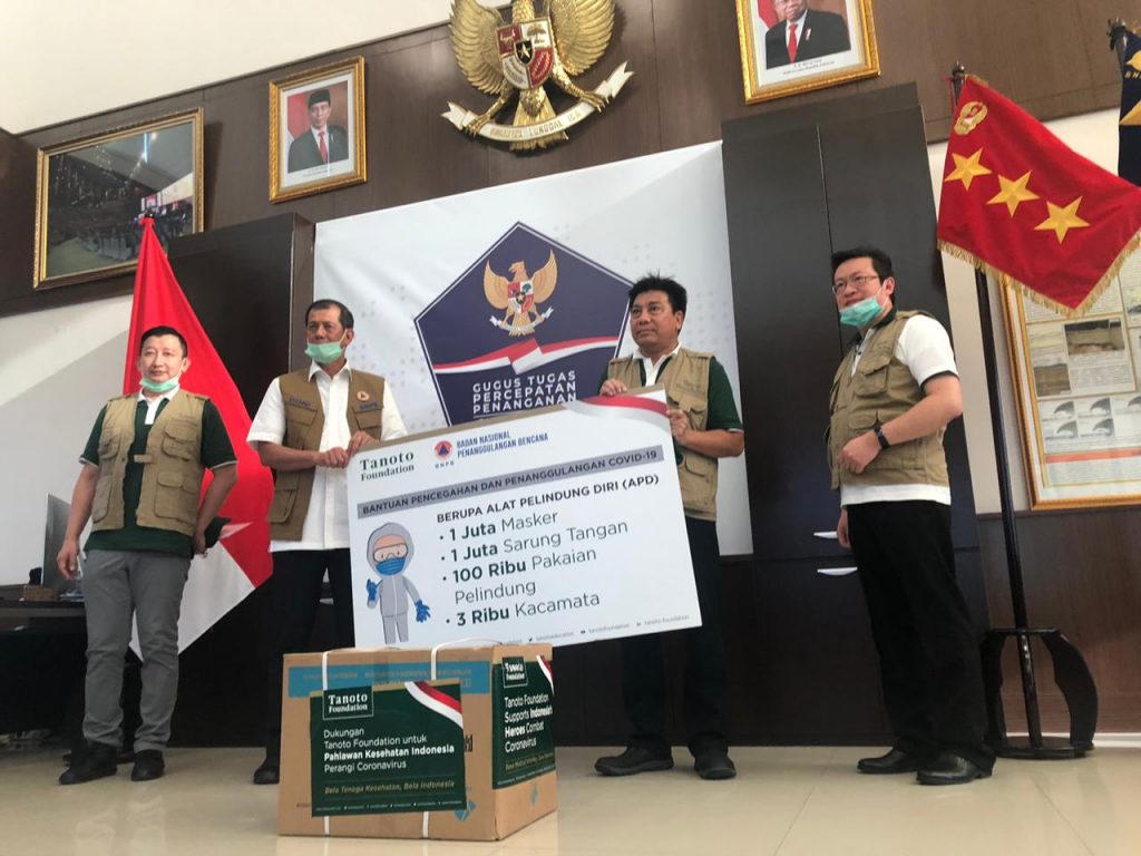 DUKUNG GUGUS TUGAS HADAPI COVID-19,   TANOTO FOUNDATION DONASI APD