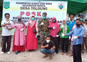 Babinsa Koramil Monta Inisiatif Bangun Posko Relawan Covid-19