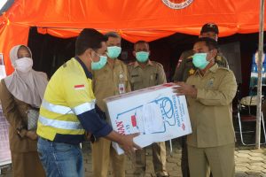 PT AMNT Serahkan Bantuan Ratusan APD Kepada Gugus Tugas Penanganan Covid-19.