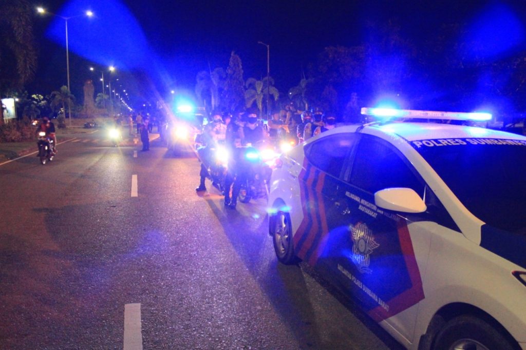 Polres Sumbawa Barat dan Tim Gabungan Patroli Pengamanan Malam Takbiran.