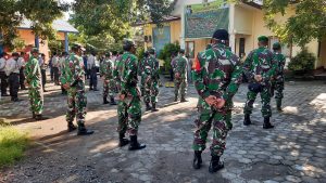 Antisipasi Cuaca Ekstrem di Keruak Lotim TNI Polri Gelar Apel Siaga Bencana