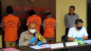 Tiga Pria di Dompu Ditahan Polisi Karena Memiliki Senjata Api Rakitan dan Terlibat Pengeroyokan Salah Satunya Pelajar