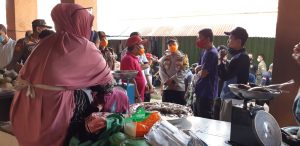 Kapolres dan Dandim Sumbawa Barat Dampingi Bupati Kunjungi Pasar Tanamira Bangkitkan Kembali Ekonomi Yang Redup