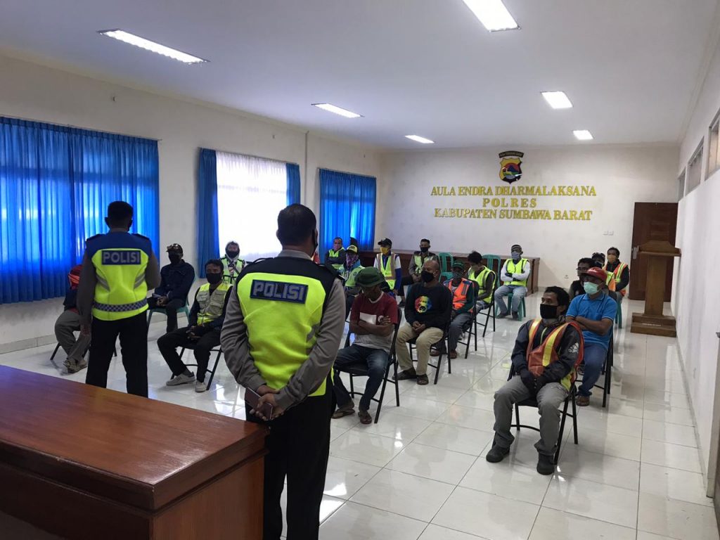 Beri Pemahaman Kepada Ojek dan Supir Sat Lantas Adakan Pelatihan Keselamatan 2020