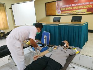 Polres Dompu Gelar Donor Darah dan Rapid Test Siapkan Fisik Anggota Dalam Menjalankan Tugas