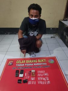 Hendak Bertransaksi Narkoba, Polisi Bekuk Seorang Pemuda di Dompu