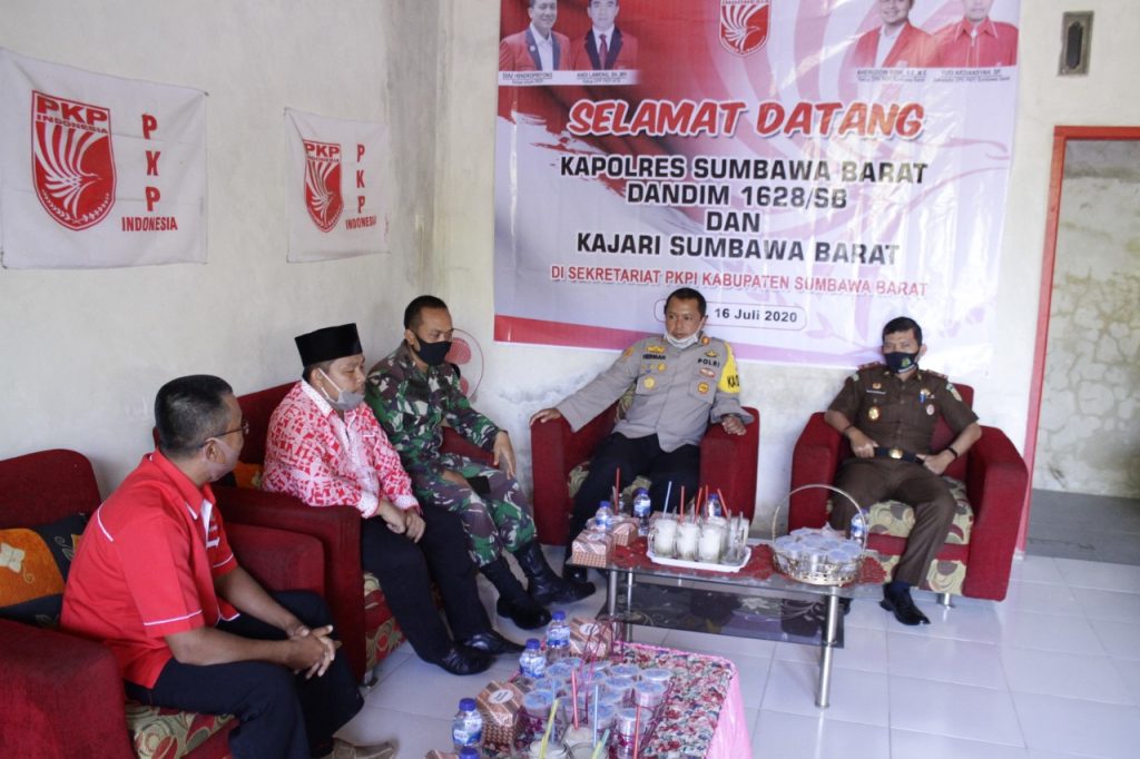 Silaturahmi bersama Dandim 1628/SB dan Kajari, Kapolres KSB Minta Parpol Jaga Kondusifitas dan Protokol Kesehatan