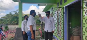Ketua Tim Pelaksana Periksa 4 Aspek Pendukung Lomba Kampung Sehat Di Desa Giri Sasak