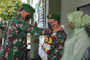 Danrem 162/WB Pimpin Acara Tradisi Penerimaan, Pelepasan Pejabat  Kasrem Dan Kasi Kasrem 162/WB.