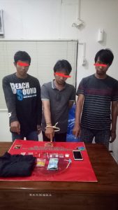 Grebek Rumah di Alas Sumbawa, Polisi Tangkap Tiga Warga Pemilik Narkoba