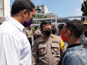 Polresta Mataram Kawal Aksi Demo di Depan DPRD NTB
