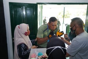 Surprise Di Hari Ulang Tahun Ke 20 Pernikahan Danrem 162/WB, Wujud Kebersamaan Keluarga Besar Korem 162/WB.