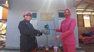 Sambut HKGB Ke – 68 Bhayangkari Pulau Sumbawa Bangun 2 Unit Fasilitas MCK