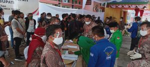 Kapolres Lombok Tengah Kawal Proses Pendaftaran Bakal Calon Bupati Dan Wakil Bupati Di KPU