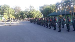 Puluhan personil Kodim 1607 bersama Polres Sumbawa terjun amankan pendaftaran Pilkada 2020