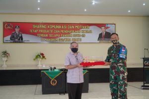 The Power Of Silaturrahmi Sharing Komunikasi Dan Motivasi Prajurit Jajaran Korem 162/WB Bersama Pakar Komunikasi Dr. Aqua Dwipayana
