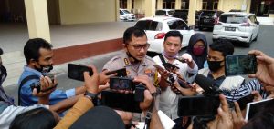 Sempat terjadi ketegangan, Pengumuman Penetapan Paslon Pilkada Kabupaten Dompu Terkendali