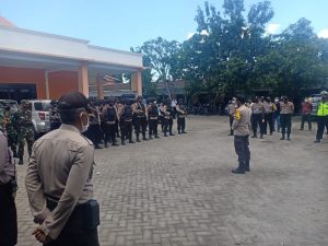 Polres Sumbawa Terjunkan 200 Personil Amankan Rapat Pleno Penarikan Nomor Urut Paslon Pilkada