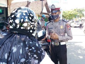 Operasi Zebra Rinjani 2020 Polres Dompu, Hari pertama menjaring108 Pelanggar
