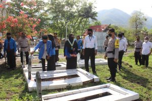 Rayakan hari Sumpah Pemuda, Polres Dompu bersama PMII ziarah ke Makam Pahlawan
