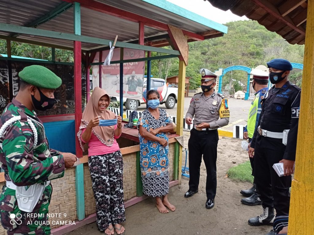 Ops Rinjani 2020 Disiplinkan Masyarakat di Pariwisata Pantai Balat