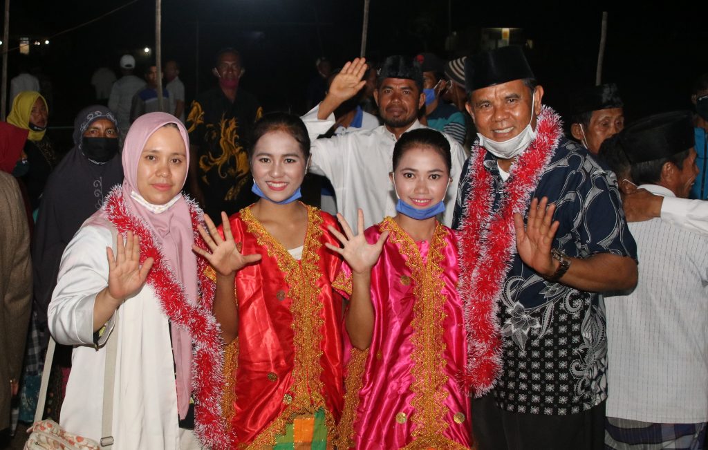 Masyarakat Yakini Jarot-Mokhlis Kembangkan Wisata Pulau Moyo