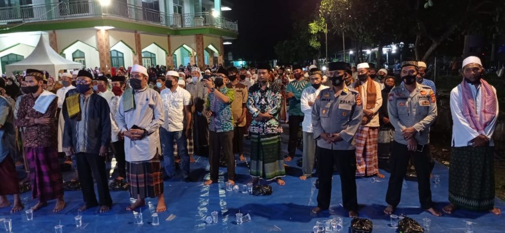 Ikuti Maulid Nabi Muhammad SAW, Kapolsek Maluk Harap Warga Aplikasikan Kehidupan Ala Nabi