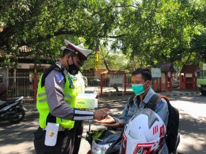 Satlantas Polres Sumbawa Gandeng Club Motor Kampanye Tertib Berlalu Lintas dan Tertib Prokes