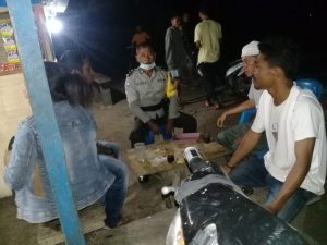 Bhabinkamtibmas Lasi Ajak Warga Patuhi Protokol Kesehatan