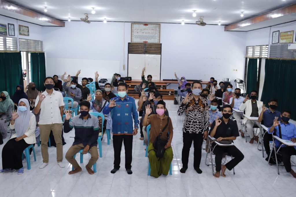 Kampus Zero Waste, Punya Bank Sampah Daring hingga Bayar SPP dengan Sampah