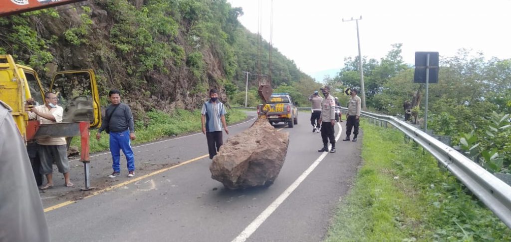 Tanah Longsor di Dompu Terus Terjadi