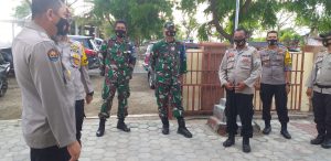 Kapolres KSB Bersama pamatwil Polda NTB Cek Tempat Penyimpanan Kotak Surat Suara