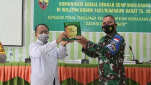 Kodim 1628/SB Tingkatkan Silaturahiim Dengan Segenap Komponen Bangsa Melalui Komsos