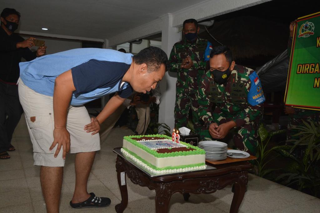 Danrem 162/WB dan Pejabat Korem Berikan Kejutan HUT NTB Ke 62 Tahun 2020