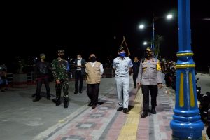 Kapolres Bersama Forkopimda Sumbawa Turun Langsung Pantau Perayaan Malam Pergantian Tahun