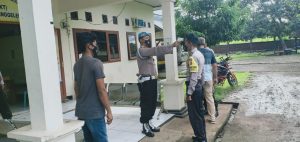 Perangi Covid19, Polsek Manggelewa rutin lakukan penertiban Prokes Internal