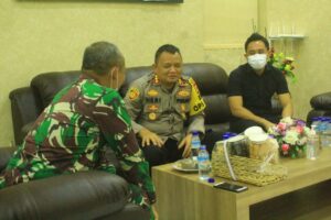 Perkokoh Sinergitas, Kapolresta Kunjungi Dandim 1606 Lobar