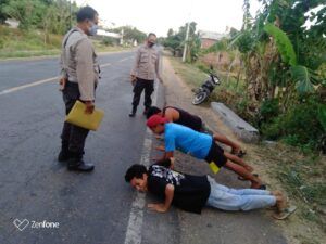 Gelar Patroli, Personel Polsek Lape Tindak Pelanggar Protokol Kesehatan