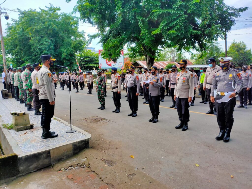 Kapolres Pimpin Apel Persiapan Pengamanan Penetapan Bupati dan Wakil Bupati Dompu Terpilih
