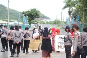 Masyarakat lingkar Tambang Kembali Demo, Ini Sejumlah Tuntutan Massa Kepada PT AMNT