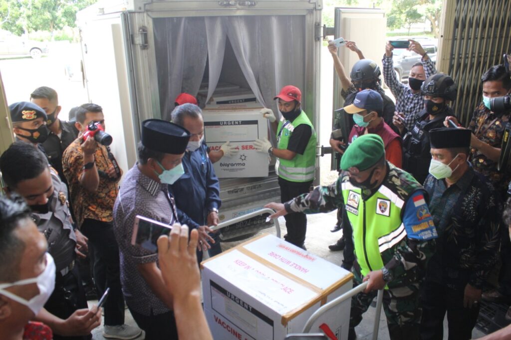 2.560 vaksin Tiba di Sumbawa Barat, Para Pejabat Akan Divaksin Perdana